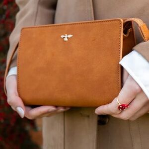 Fable Bonnie Wristlet pouch